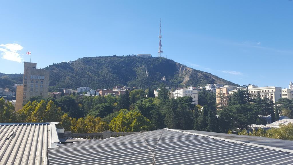 Rustaveli 1 Apartament *